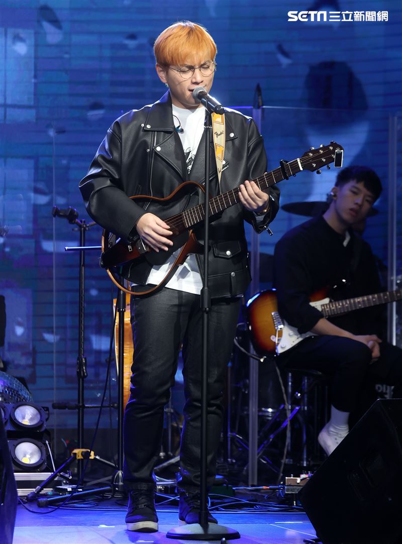 邱振哲「失戀學」期末考演唱會。（記者邱榮吉/攝影）