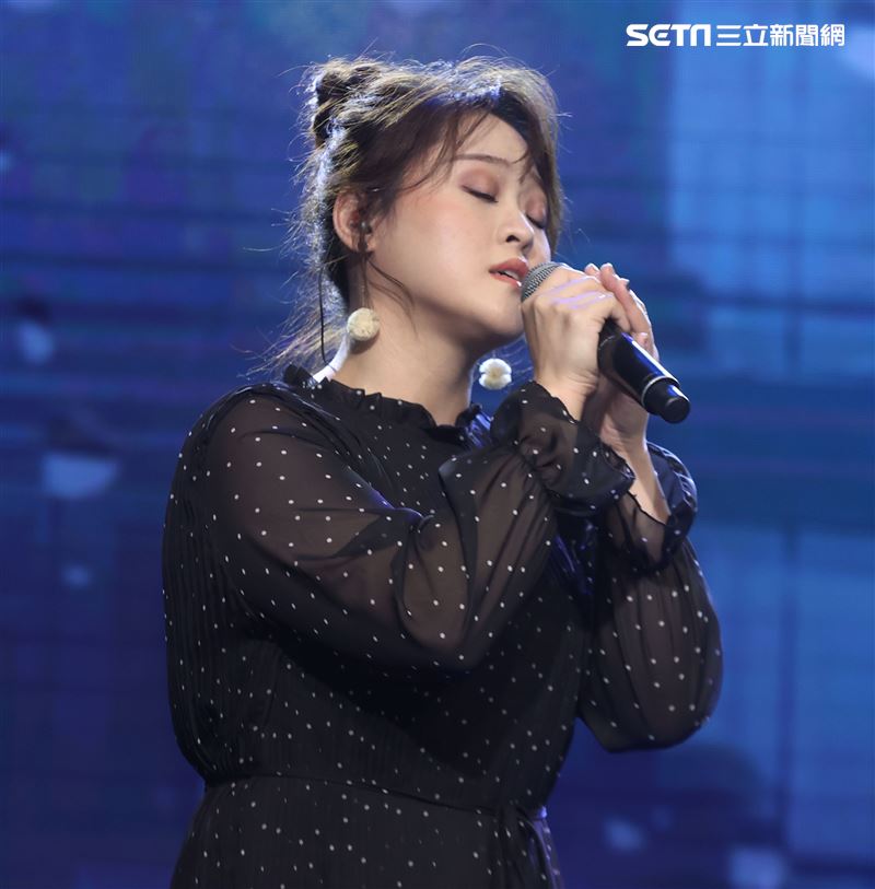 邱振哲「失戀學」期末考演唱會總彩排，特別嘉賓許莉潔。（記者邱榮吉/攝影）