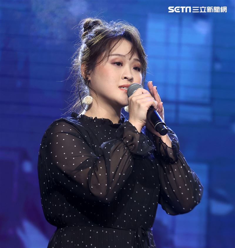 邱振哲「失戀學」期末考演唱會總彩排，特別嘉賓許莉潔。（記者邱榮吉/攝影）