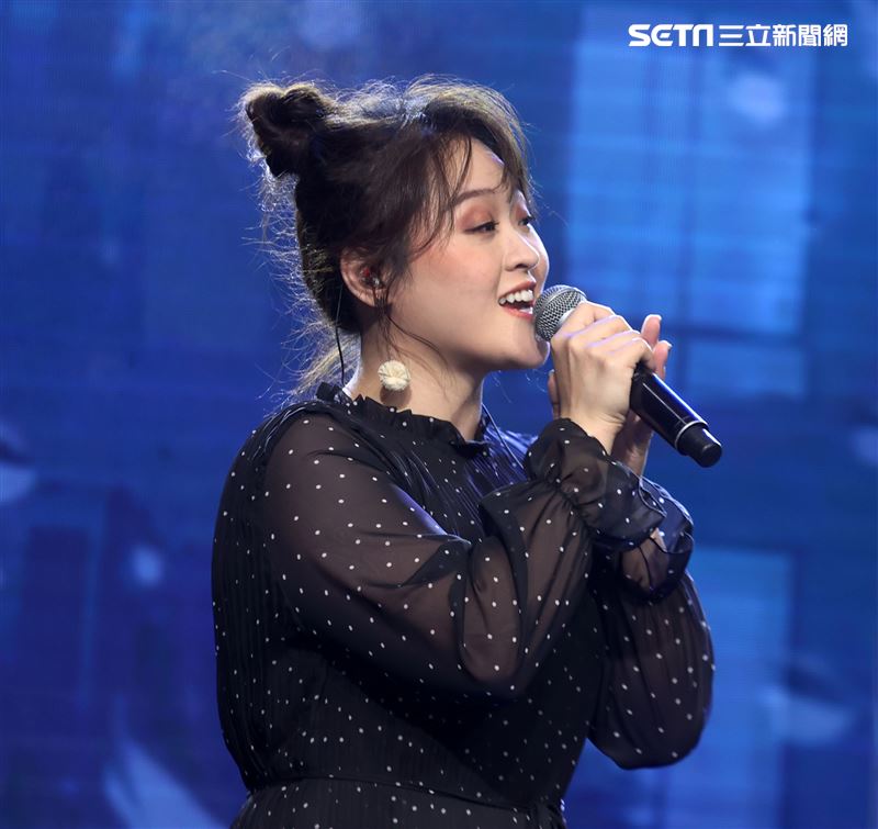 邱振哲「失戀學」期末考演唱會總彩排，特別嘉賓許莉潔。（記者邱榮吉/攝影）