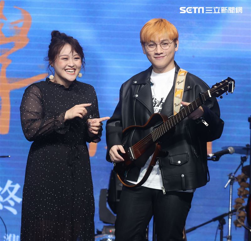 邱振哲「失戀學」期末考演唱會總彩排，特別嘉賓許莉潔。（記者邱榮吉/攝影）