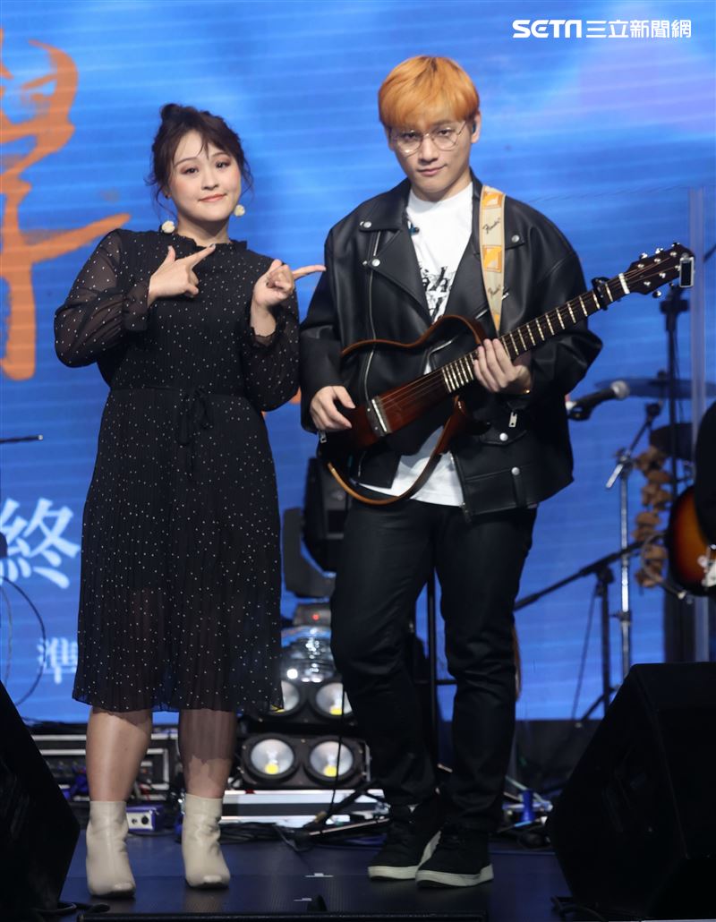 邱振哲「失戀學」期末考演唱會總彩排，特別嘉賓許莉潔。（記者邱榮吉/攝影）