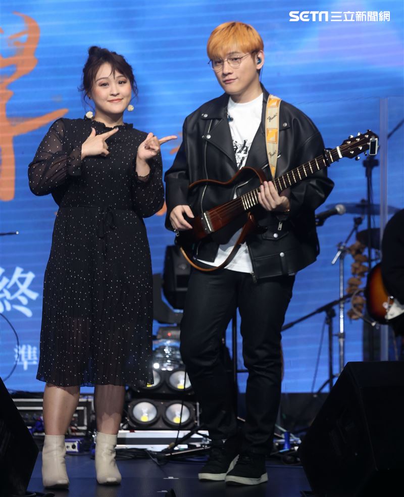 邱振哲「失戀學」期末考演唱會總彩排，特別嘉賓許莉潔。（記者邱榮吉/攝影）