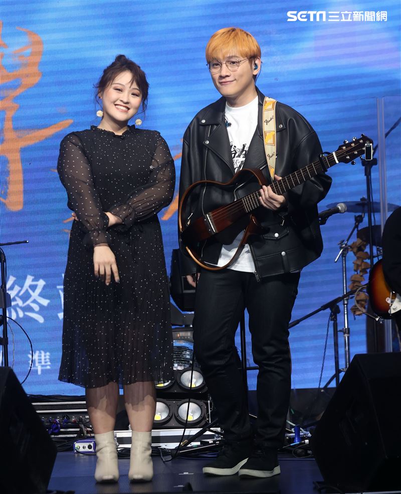 邱振哲「失戀學」期末考演唱會總彩排，特別嘉賓許莉潔。（記者邱榮吉/攝影）