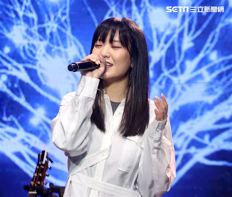 邱振哲「失戀學」期末考演唱會總彩排，特別嘉賓孫盛希。（記者邱榮吉/攝影）