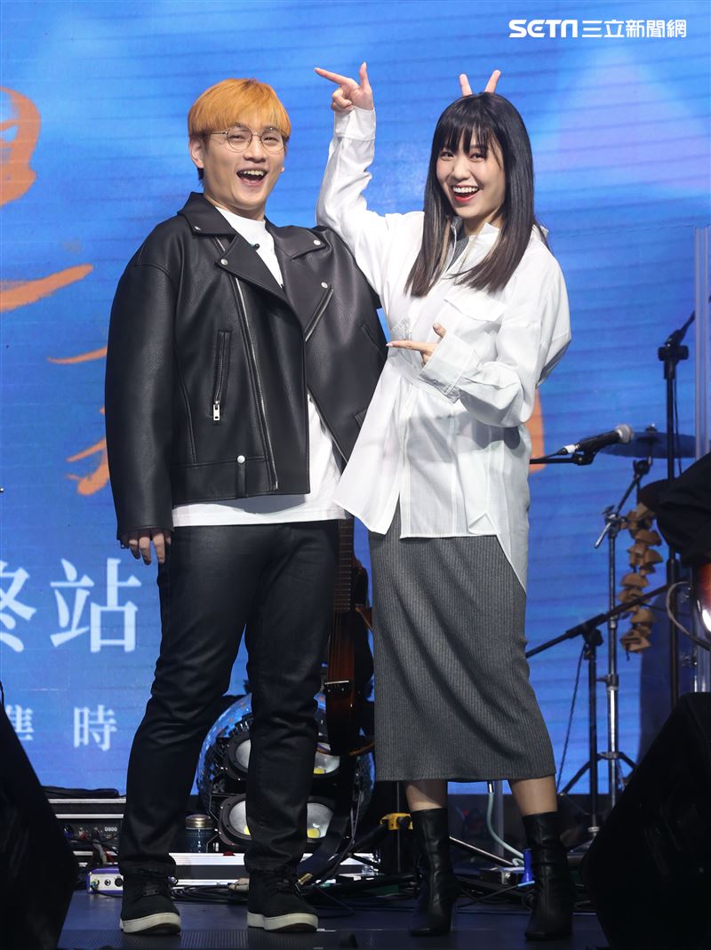 邱振哲「失戀學」期末考演唱會總彩排，特別嘉賓孫盛希。（記者邱榮吉/攝影）