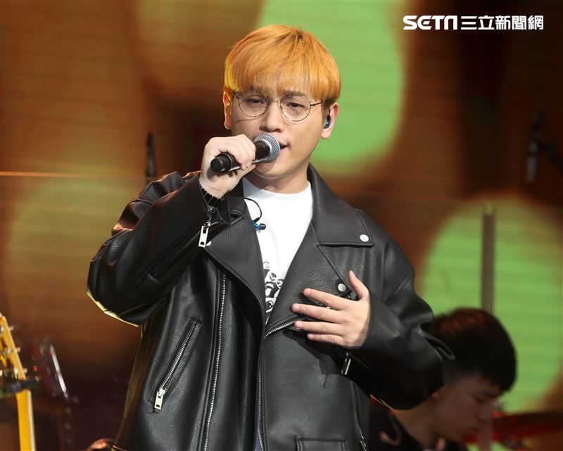 邱振哲「失戀學」期末考演唱會。（記者邱榮吉/攝影）