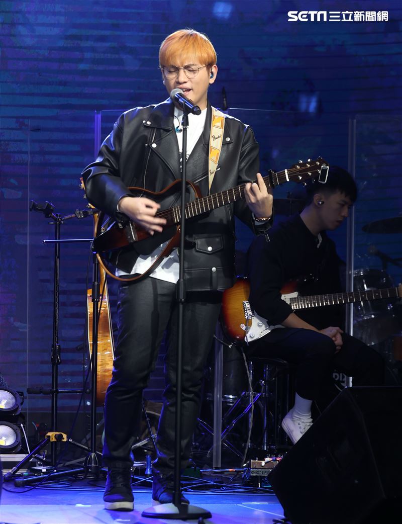 邱振哲「失戀學」期末考演唱會。（記者邱榮吉/攝影）