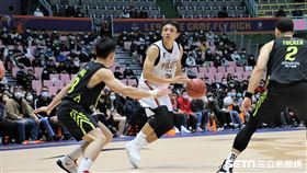桃園領航猿施晉堯攻下22分扮演致勝功臣。（圖／記者劉家維攝影）