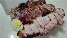 網友在臉書社團「美食公社」分享新莊一家超狂燒臘店。（圖／翻攝自臉書社團「美食公社」）