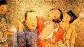 取暖,女性,胴體,李撝。（圖／翻攝自微博）