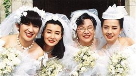 1992年賀歲喜劇片《家有囍事》。吳君如（左起）、張曼玉、李香琴、毛舜筠。（圖／翻攝自IMDB）
