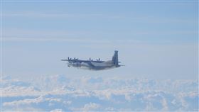 中共解放軍「運-9通信對抗機」擾台。（圖／國防部提供）