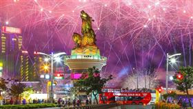 跨百光年,史哲,高雄,燈會,愛河