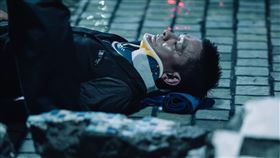 拆彈專家,劉德華,倪妮,票房,爆炸,游泳池。（圖／華映提供）