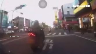 黃牌重機沿路逼車　騎士氣瘋報警