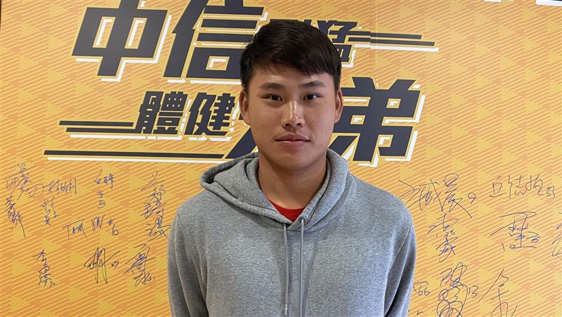 健檢首度亮相　林樺慶沒想過這樣轉隊