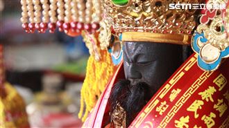 來自地府的老大　東嶽大帝萬事通