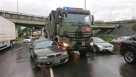 軍用卡車,車禍事故,越級打怪,五股,翻攝畫面