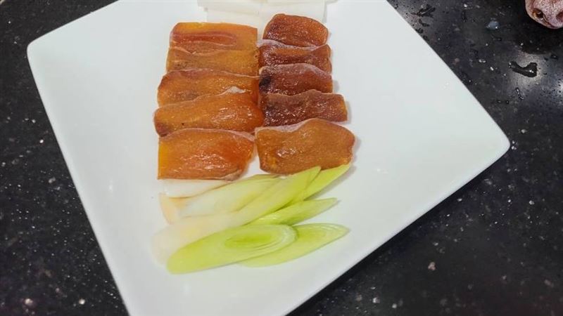 老婆想吃烏魚子他大方給　真相網跪了