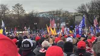 國會1女中彈命危　川普喊：保持和平