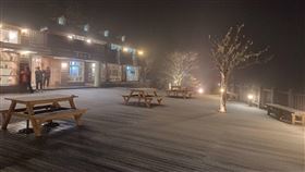 0107太平山翠峰山屋下雪（圖／工作人員提供）