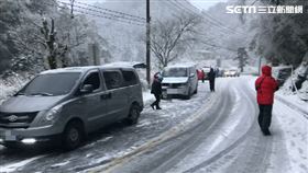  思源啞口,台中,和平區,下雪,雪鏈（圖／台中市和平分局長吳燕山提供）