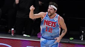 ▲哈里斯（Joe Harris）投進6顆三分球，籃網擊敗龍頭76人。（圖／美聯社／達志影像）