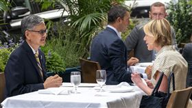 我國駐紐約台北經濟文化辦事處最高官員李光章、美國駐聯合國大使柯拉夫特（Kelly Craft）進行午餐會。（圖／AP授權）