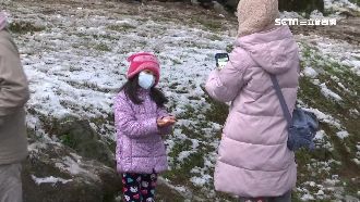 天亮前奔陽明山看雪　民眾直呼：感動