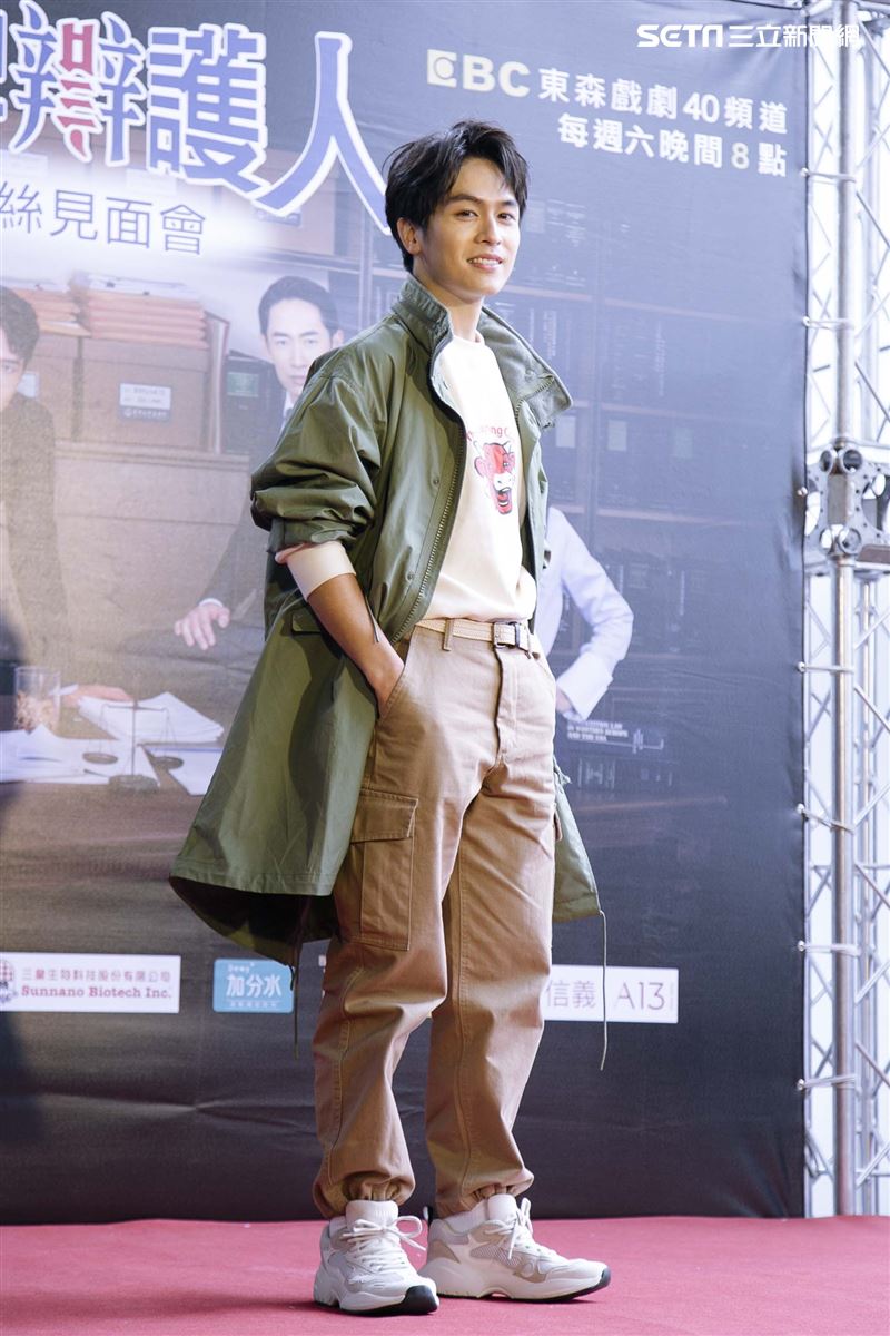 胡宇威、葉星辰、黃薇渟、林孫煜豪出席王牌辯護人粉絲見面會。（圖／記者楊澍攝影）