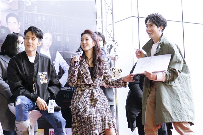 胡宇威、葉星辰、黃薇渟、林孫煜豪出席王牌辯護人粉絲見面會。（圖／記者楊澍攝影）