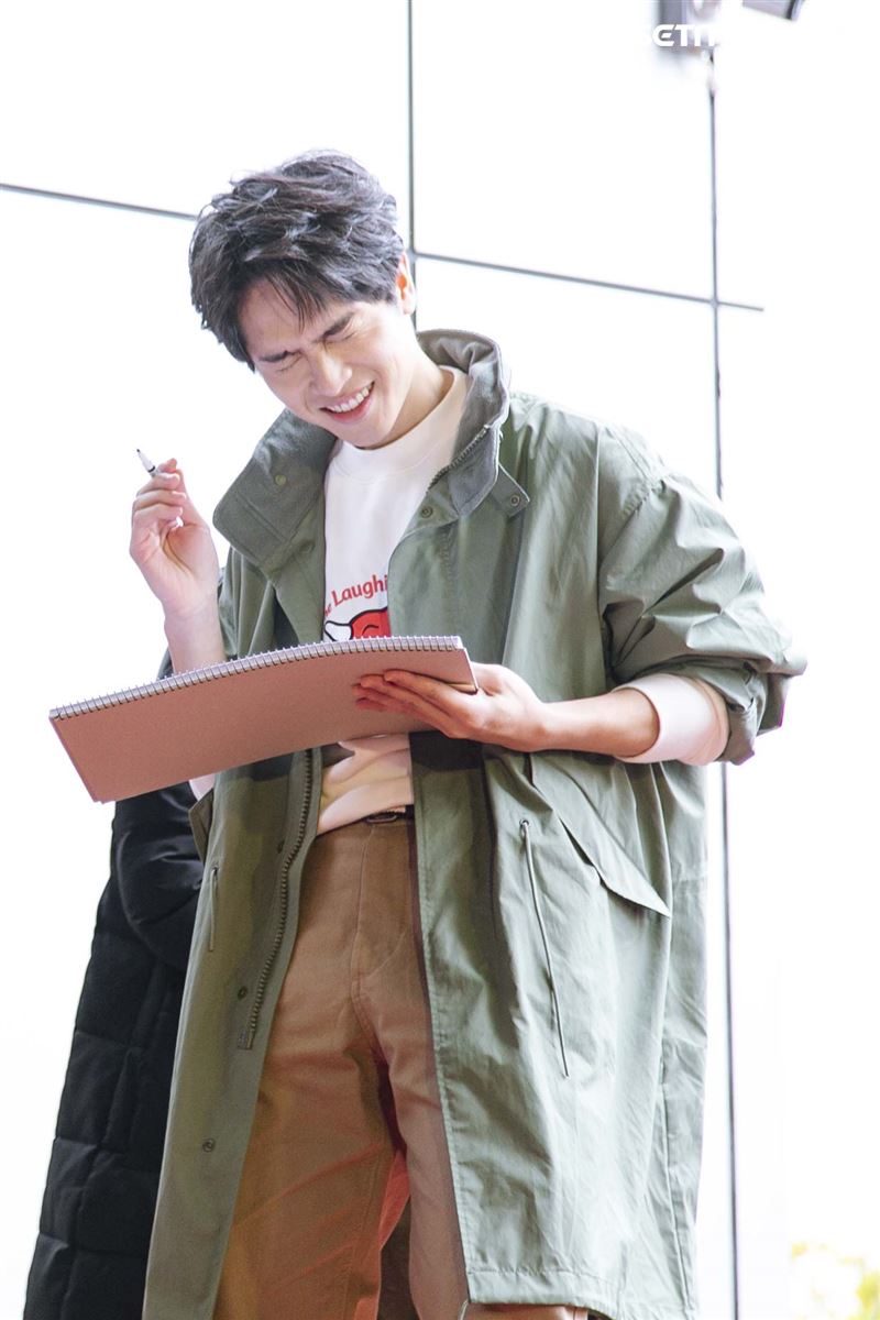 胡宇威、葉星辰、黃薇渟、林孫煜豪出席王牌辯護人粉絲見面會。（圖／記者楊澍攝影）