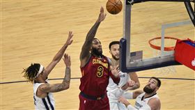 ▲卓蒙德（Andre Drummond）單場24籃板寫下生涯新高。（圖／美聯社／達志影像）