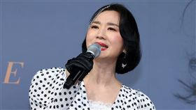 坣娜出道35年，將首度舉辦大型個唱，並且將在下週迎接55歲生日，可說是雙喜臨門。（記者邱榮吉/攝影）