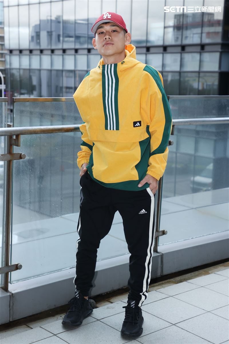 阿倉、屁辰三立新聞網專訪。（記者邱榮吉/攝影）