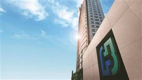 2020年15家金控獲利全出爐，稅後共賺新台幣3790.11億元，再寫歷史新高；富邦金以稅後淨利908.57億元，成為新獲利王。（圖取自facebook.com/FUBON）