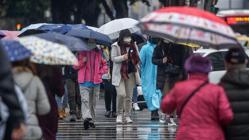 明起2天「最冷時刻」台北16度　2地防大雨