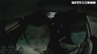 酒醉男女扯方向盤害撞車　還搭霸王車