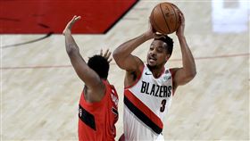 ▲麥考倫（CJ McCollum）投進逆轉致勝球。（圖／美聯社／達志影像）