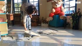 荳荳手工坊磁磚爆裂。（圖／記者黃國瑞攝影）