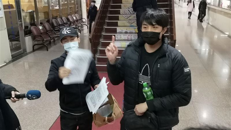 前市議員兒偷按摩油：性行為要用的