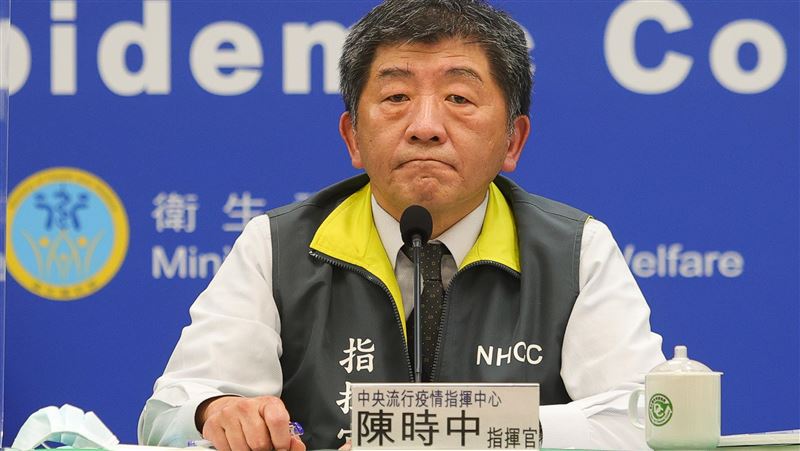 染疫醫師過得有多辛苦？一看：可憐哪