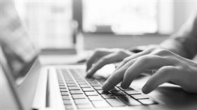 陳男因帳號往登出，劈腿史全曝光。（圖／pixabay）