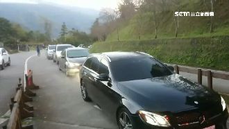 把握機會賞雪　太平山凌晨見排隊車潮