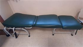 醫院,陪病床,病人,睡覺,（圖／翻攝自臉書《爆怨公社》）