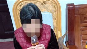 沒染過！100歲阿嬤「滿頭黑髮」　曝1密招：喝就對了