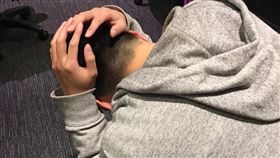 男子　毆打　私刑　圍毆（示意圖／資料照）