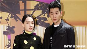周興哲、林映唯出席Prada 2021春夏男女裝列媒體發表會。（記者邱榮吉/攝影）