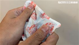 寒流/暖暖包/小白兔暖暖包。（圖／記者洪玲明拍攝）